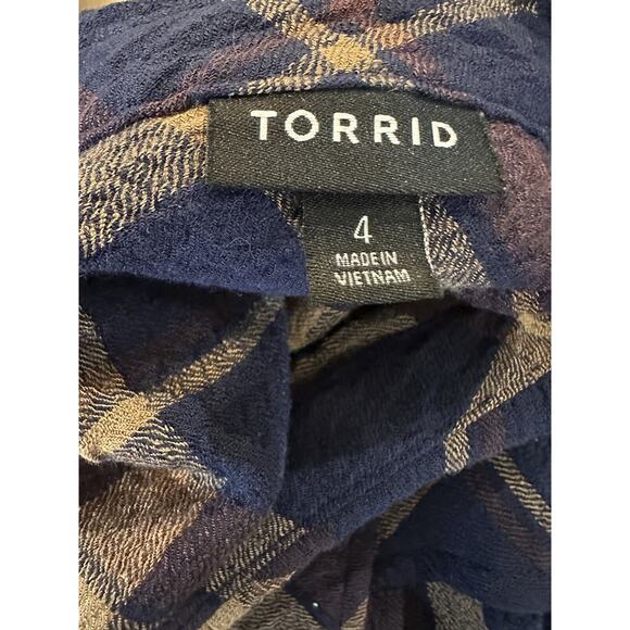 Torrid Lizzie Crinkle Flannel Gauze Button Up Tunic Navy Plaid Plus Size 4 4X - Picture 11 of 16